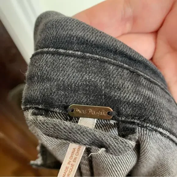 SPRING Free people black denim wash moto zip jacket size 2 goth industrial - Picture 9 of 10